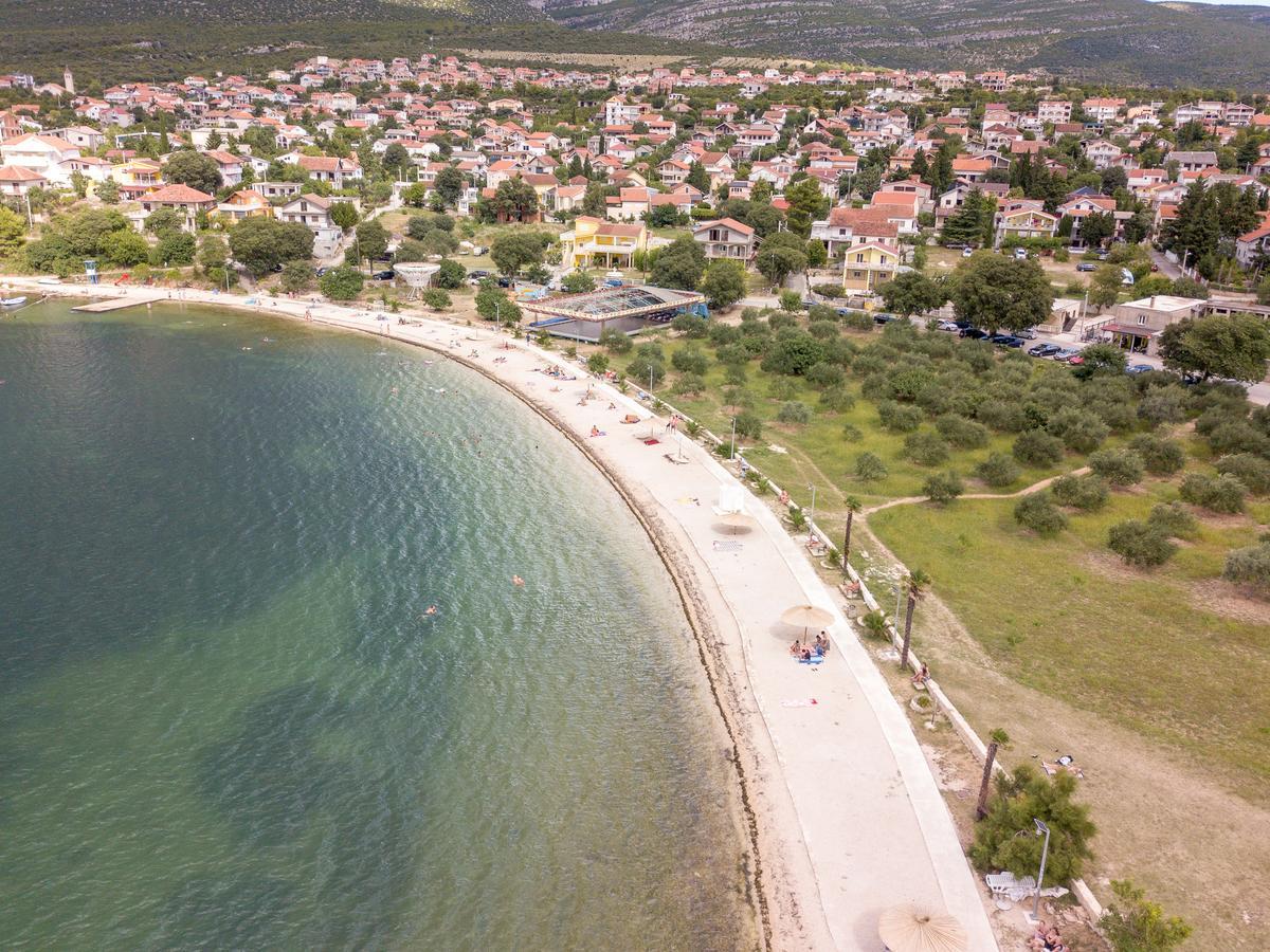 Apartment Larisa Gornji Karin Dış mekan fotoğraf