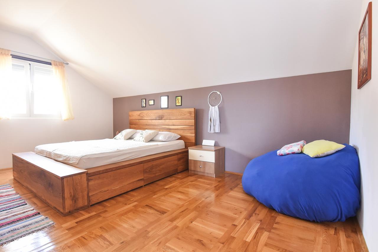 Apartment Larisa Gornji Karin Dış mekan fotoğraf